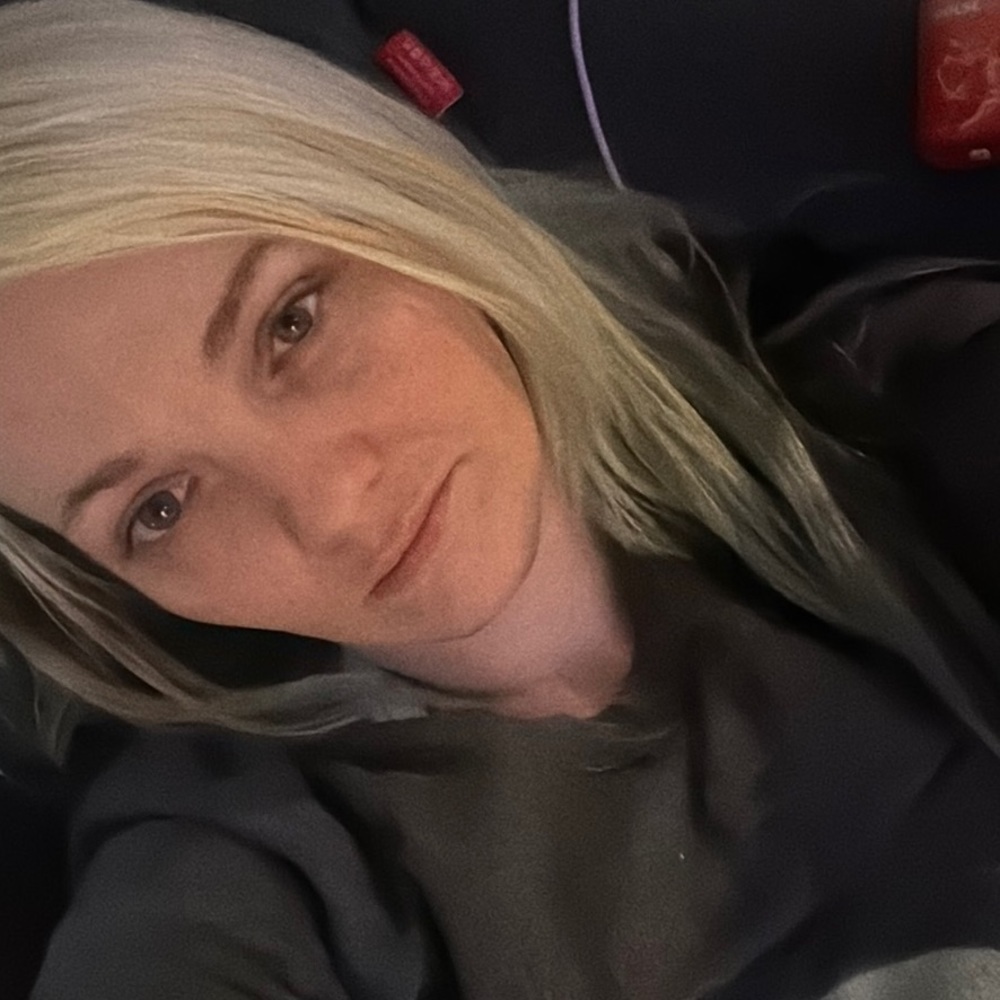 Meet your Posher, Ariel